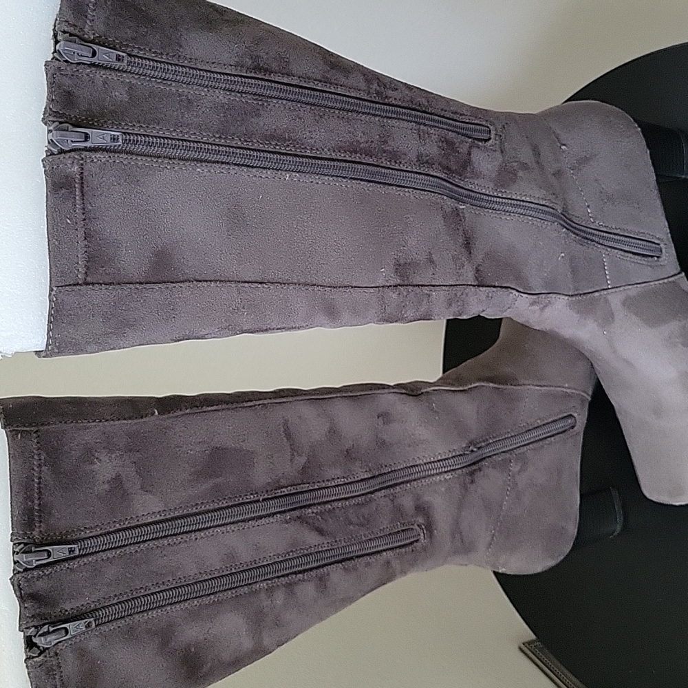 Fake Swade 2.5 heel gray boots - Picture 2 of 5